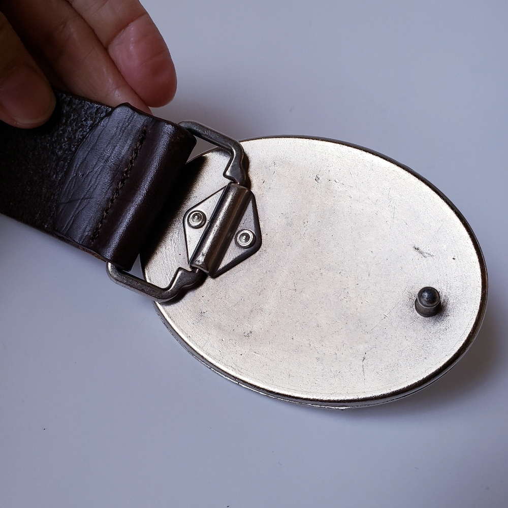 Vintage Abercrombie And Fitch Brown Leather Belt With Large Silver Buckle - Picture 14 of 16